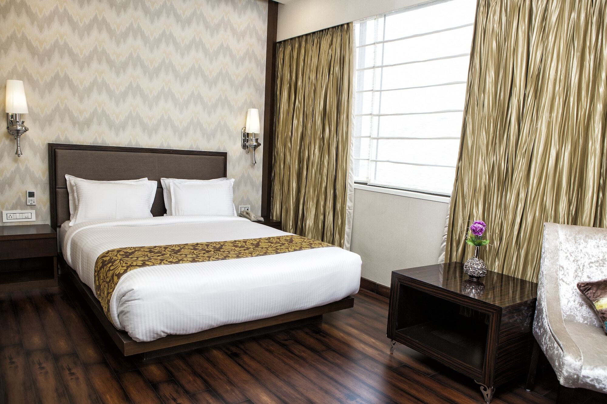 Hotel Gangakashi Nagpur Exterior photo